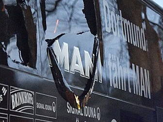 Borussia Dortmund bus attack s...